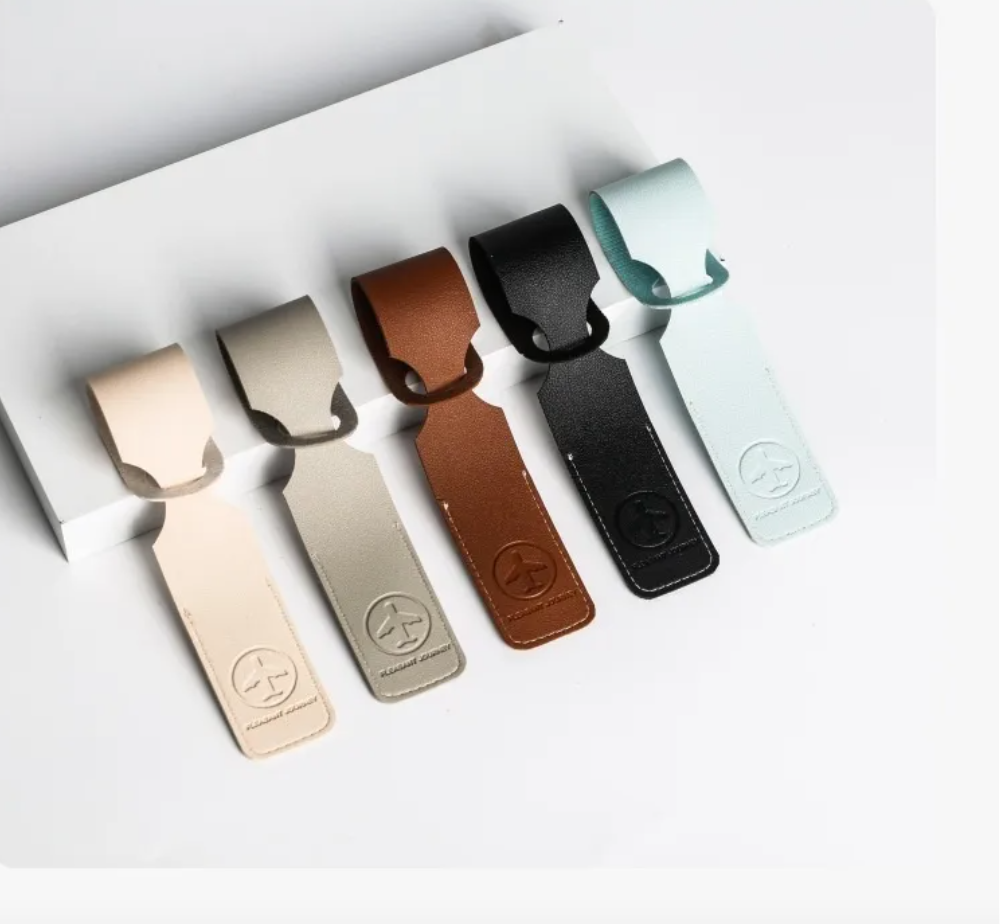 Leather Luggage Tag — Premium Business Travel Essential