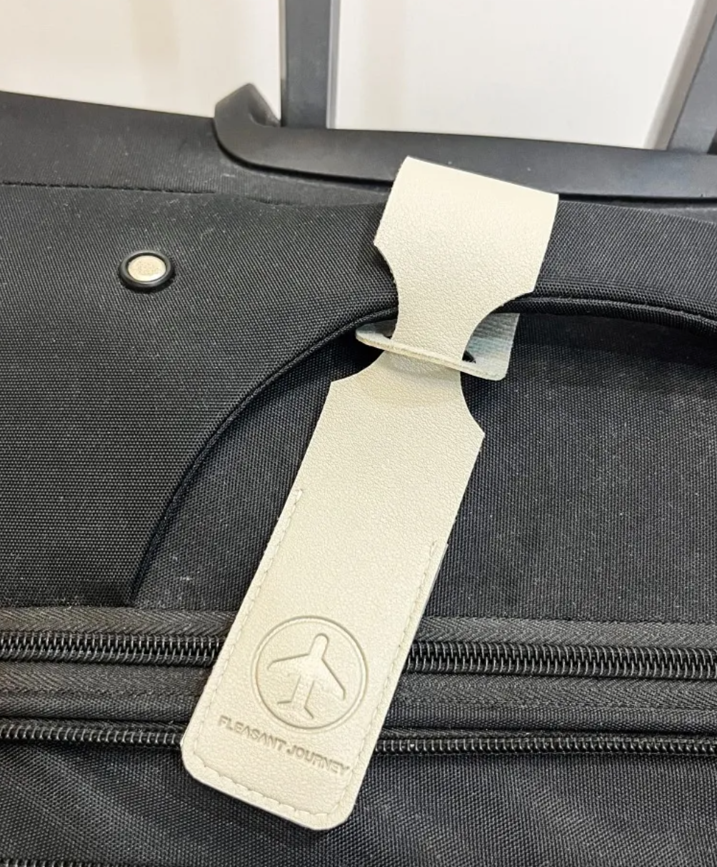 Leather Luggage Tag — Premium Business Travel Essential